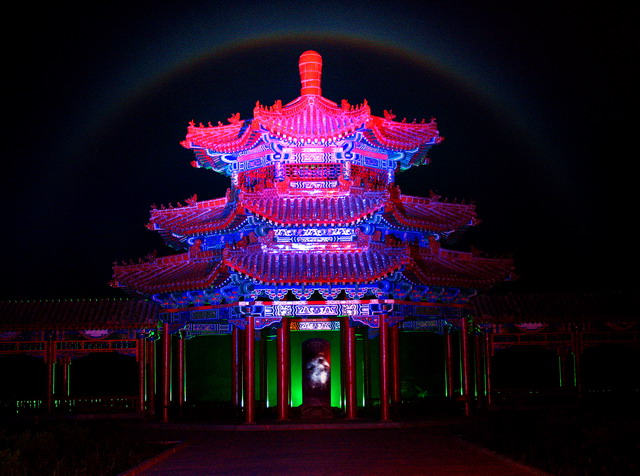芒砀山美景-天下第一奇观--汉高祖斩蛇碑灵光幻影.jpg