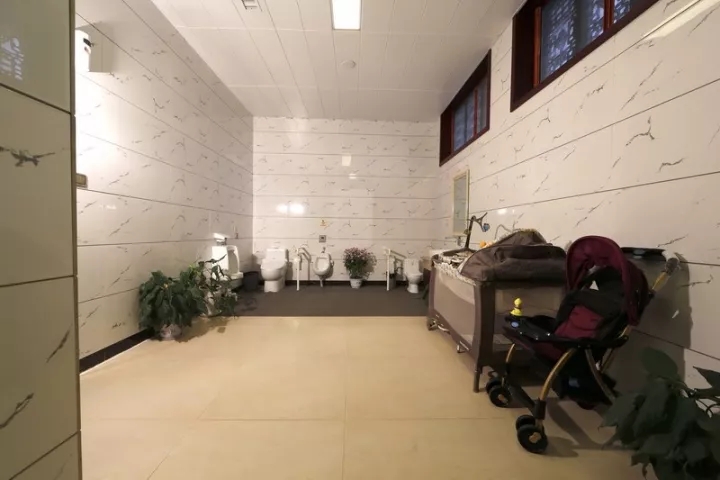 002.webp.jpg