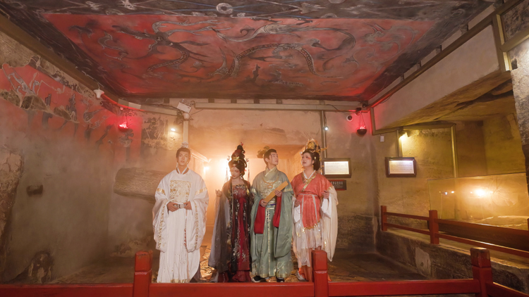 1758597703142434.jpg 8-9.jpg